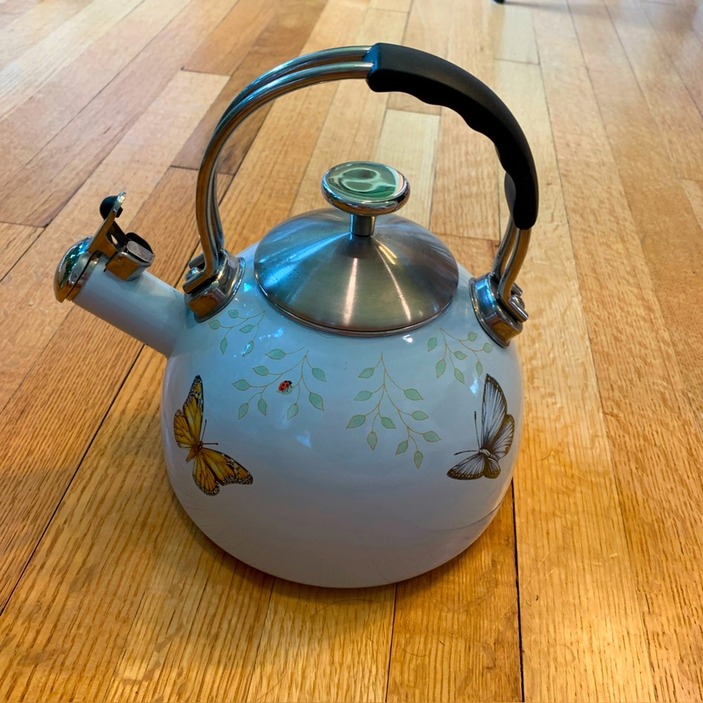 Lennox Blue Butterfly Meadow Water / Tea Kettle
